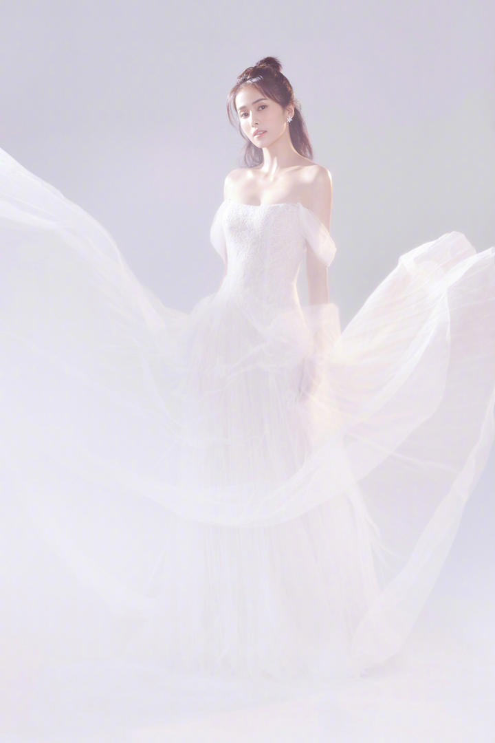 4K高清中国气质美女明星白鹿婚纱照写真图片大全