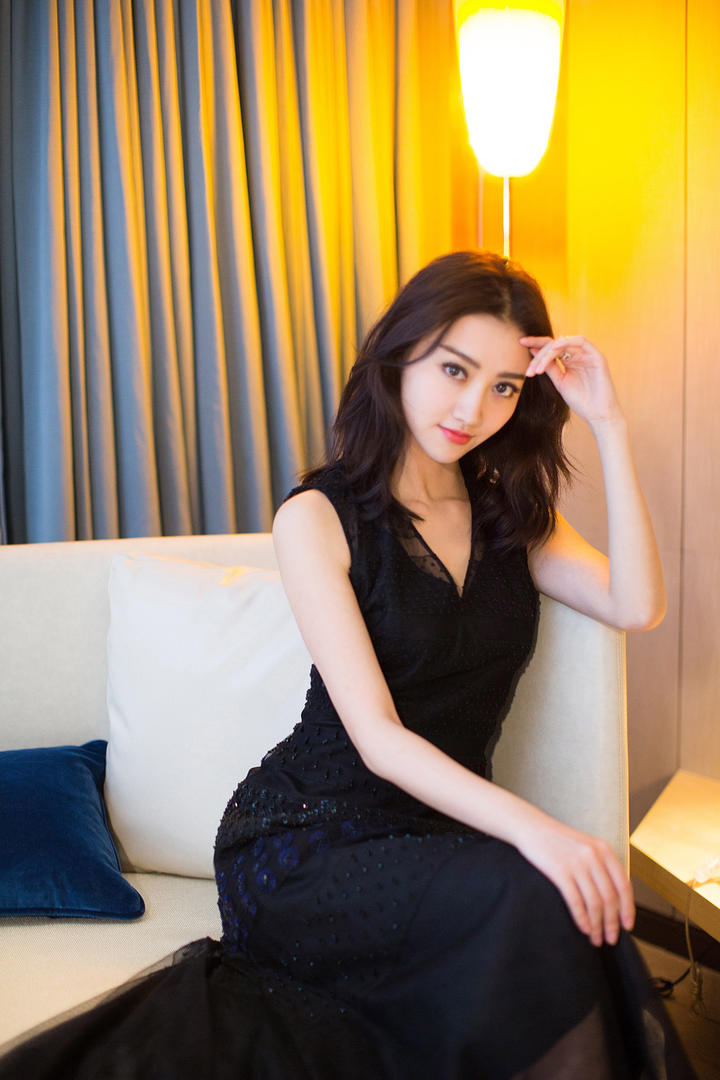 成熟妩媚的中国最美女明星之一景甜图片