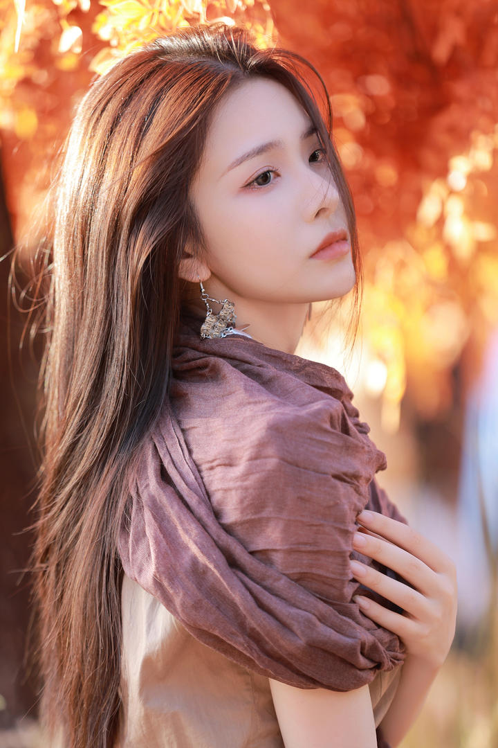 精品克拉女神美女个人艺术照写真