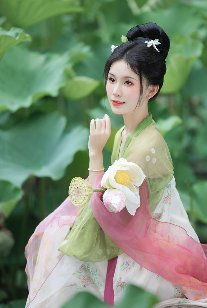天堂AV推特女神古装艺术照资源免费下载