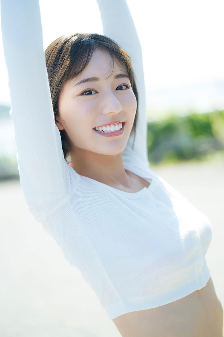 可爱泳装美女人文艺术欣赏