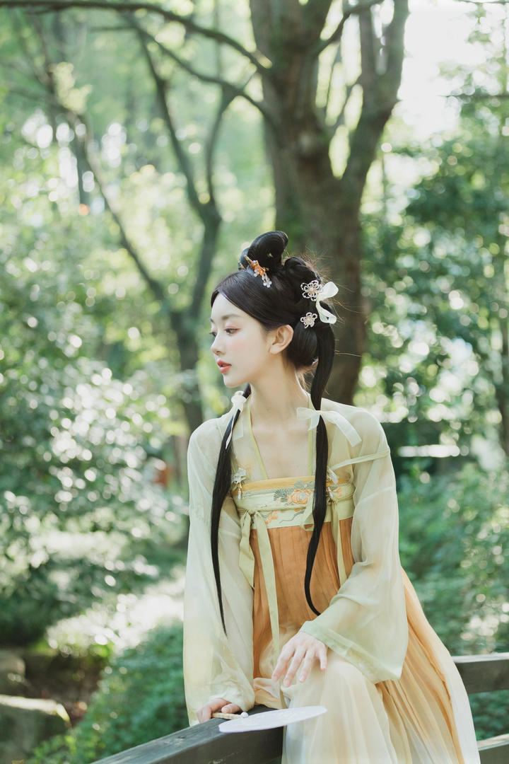 高颜值古装美女摄影