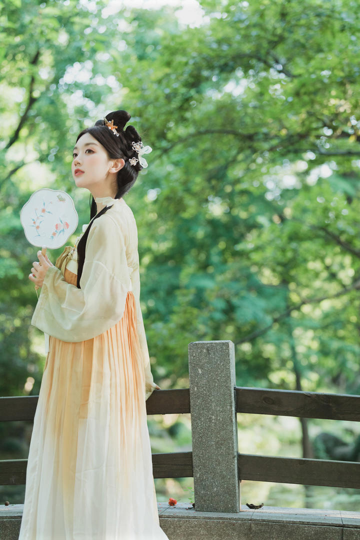 国产古装美女主播摄影