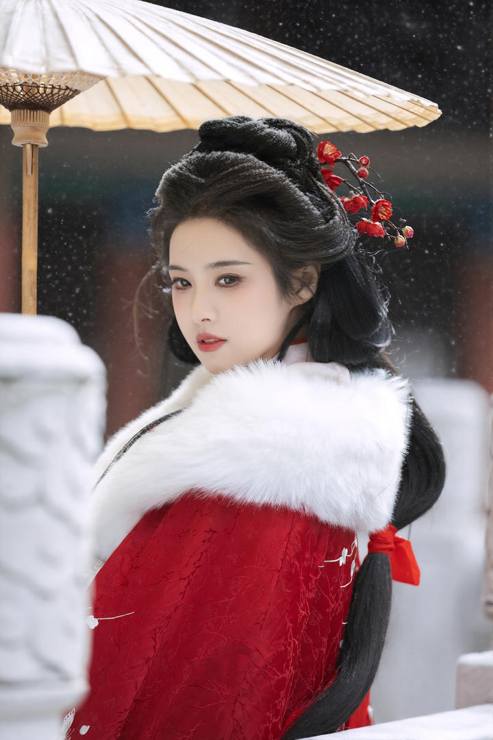 绝色颜值古装美女唯美图片