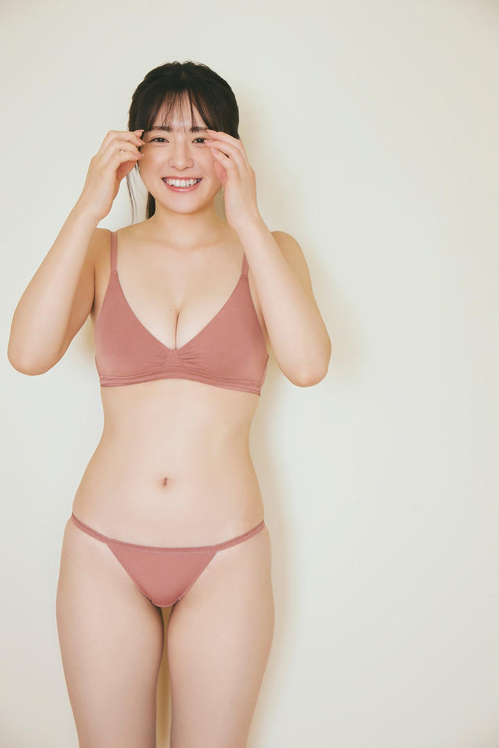 三点式内衣美女高清套图