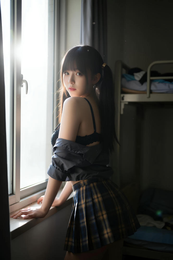 双马尾萝莉宿舍大胆自拍