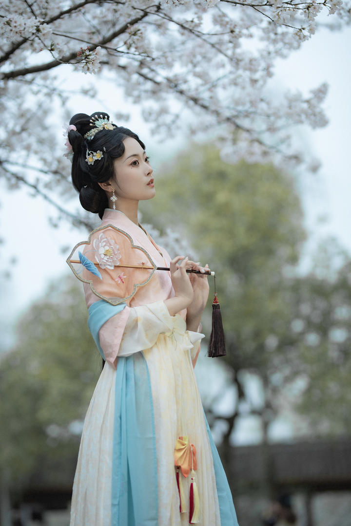 高颜值古装美女主播