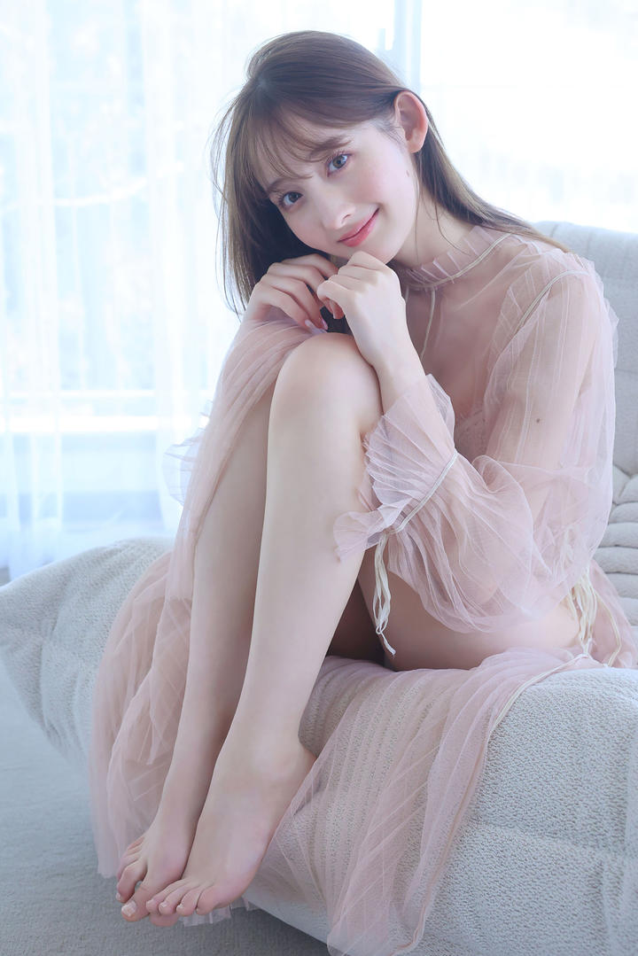 秀人网嫩模居家生活照