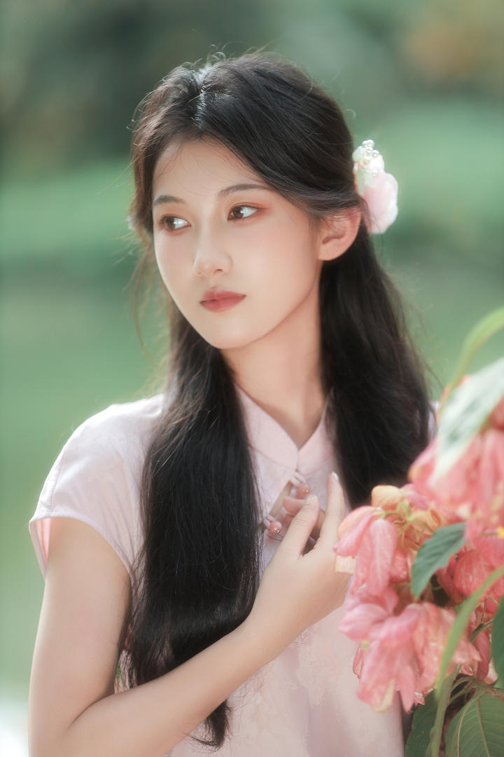 漂亮旗袍美女头像图片