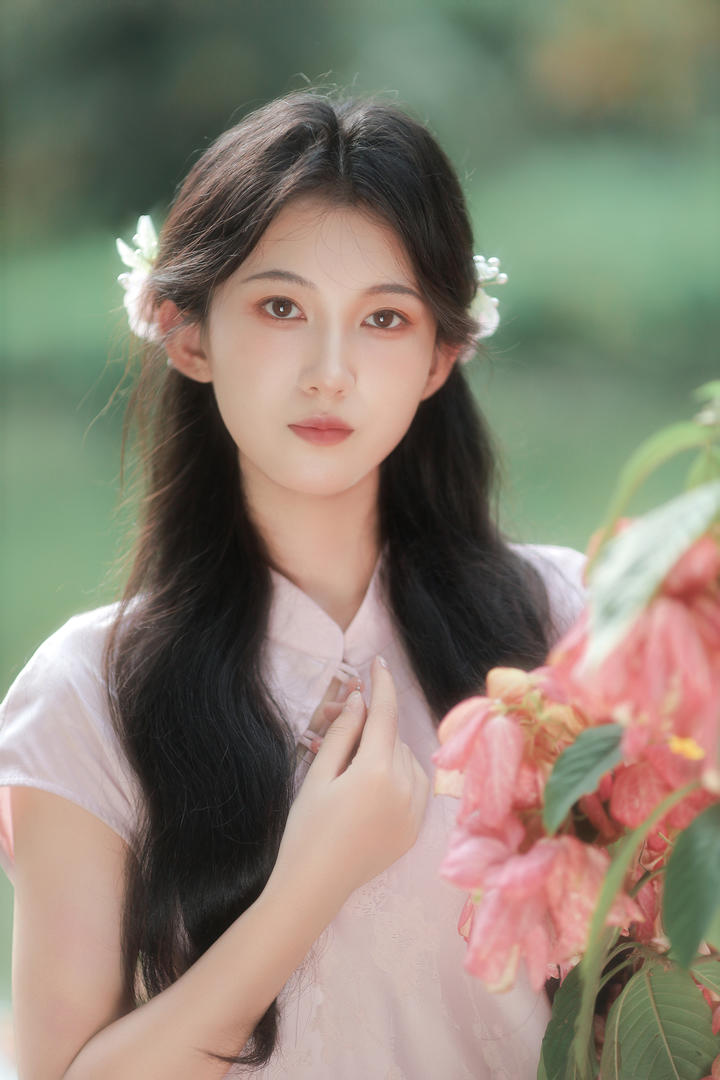 旗袍美女嫩模图片