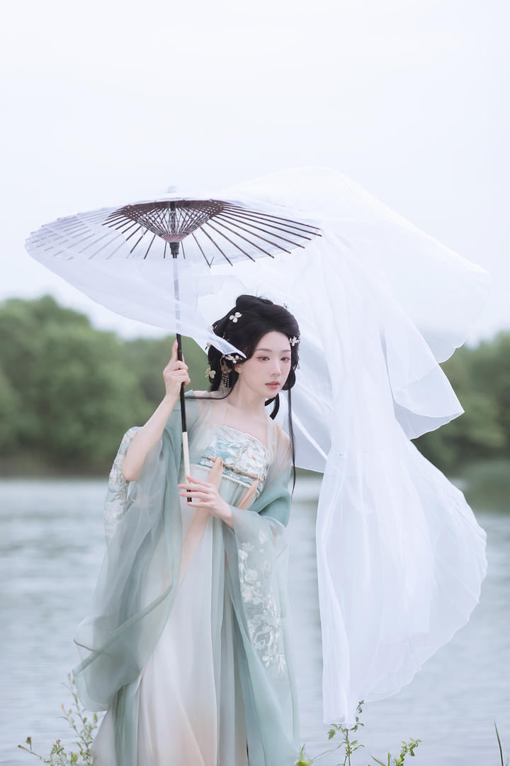 清纯古装美女唯美写真