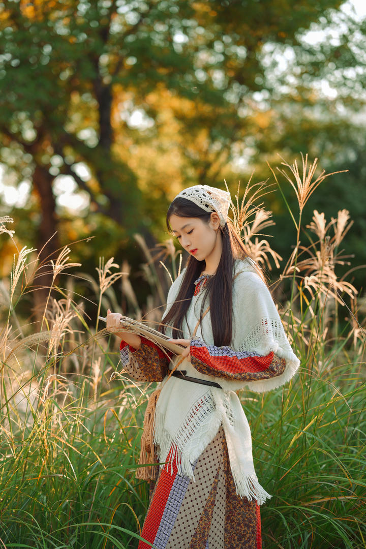 素颜采茶女图片