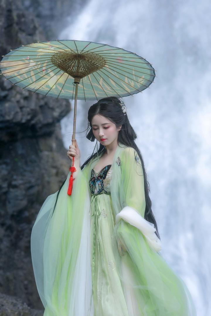 古装汉服女神唯美图片