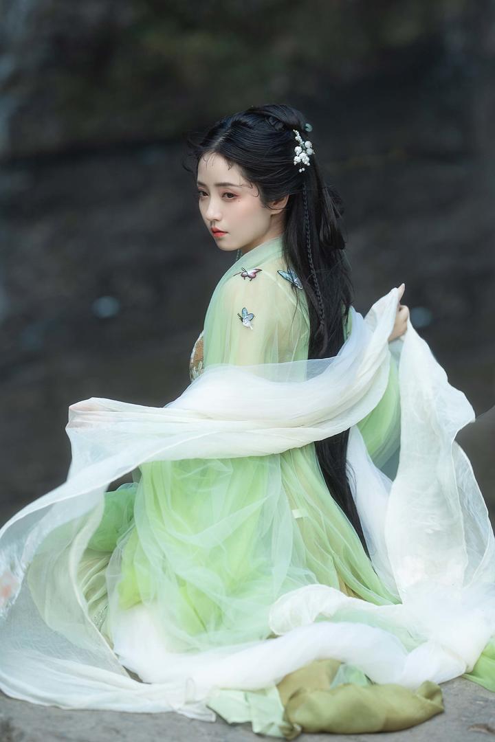 国产古装美女大全