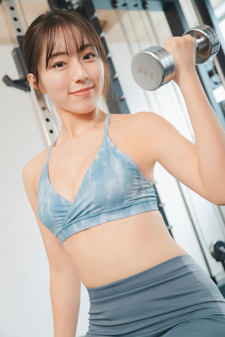 尤果网美女脱衣服图片集