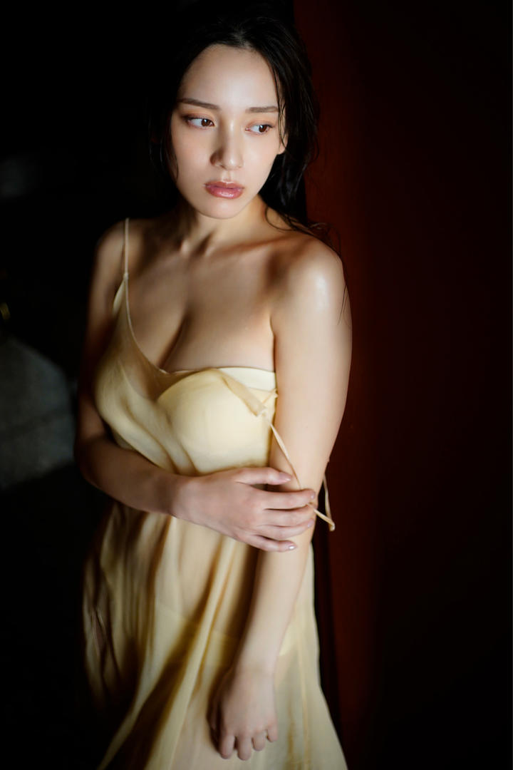 美女比基尼大胆写真