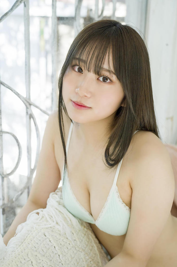 亚洲极品美女校花套图