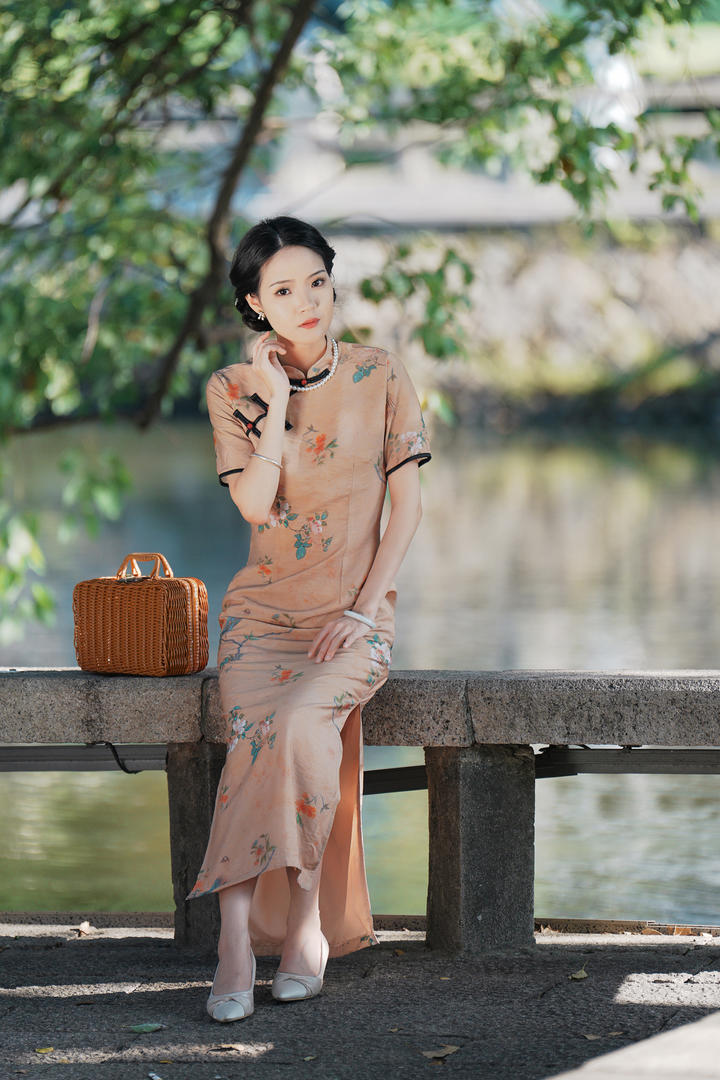 漂亮旗袍美女写真